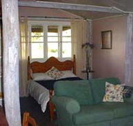 Bunnyconnellen Olive Grove and Vineyard - Hotel Gold Coast