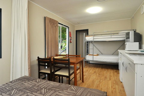 Nobby Beach Holiday Village - Hotel Gold Coast 2