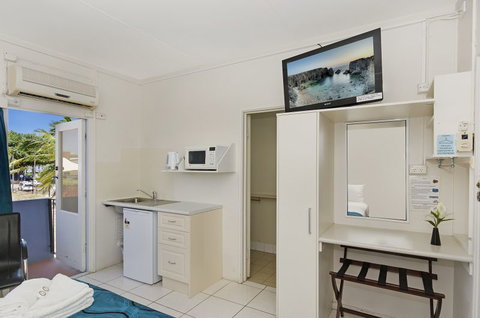 Strand Motel - Hotel Gold Coast 4