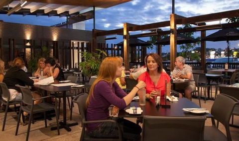 Browns Plains Hotel - Hotel Gold Coast 0