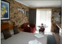 Beachmere Palms Motel - Hotel Gold Coast 2