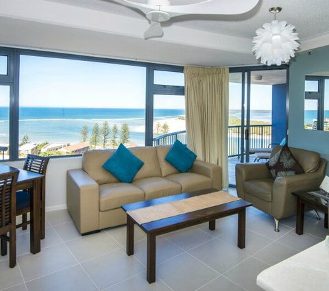 Centrepoint Holiday Apartments Caloundra - Hotel Gold Coast 4