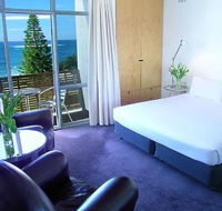 Hotel Dive - Hotel Gold Coast
