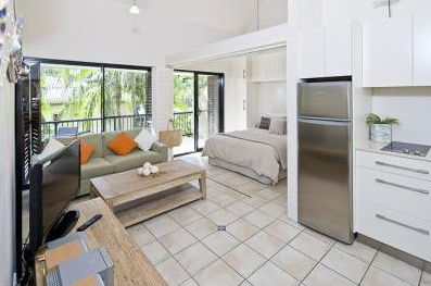 Julians Apartments - Hotel Gold Coast 4