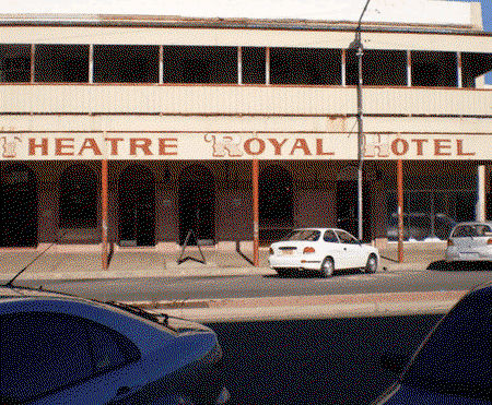 Theatre Royal Hotel - Hotel Gold Coast 0