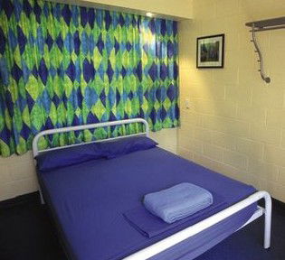 Cairns Central YHA - Hotel Gold Coast 2