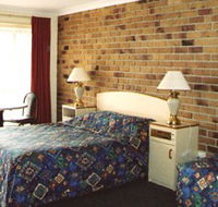 Crows Nest Motel - Hotel Gold Coast