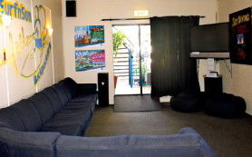 Surf N Sun Beachside Backpackers - Hotel Gold Coast 4