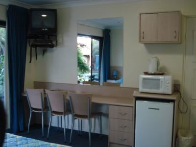 Oxley Motor Inn - Hotel Gold Coast 5