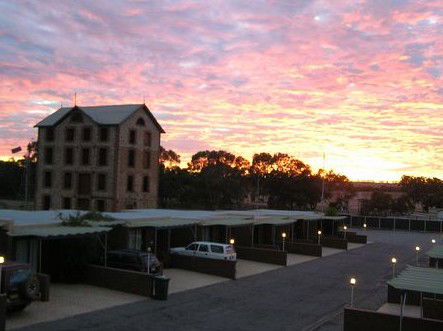 Allanooka WA Hotel Gold Coast