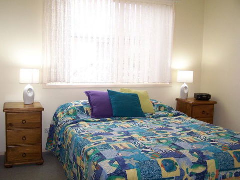 Beachfront Units Merimbula - Hotel Gold Coast 4