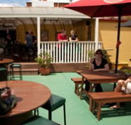 Jack Duggans Irish Pub - Hotel Gold Coast
