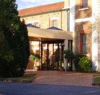 Monte Pio Motor Inn - Hotel Gold Coast