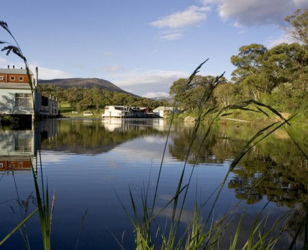 Lake Crackenback Resort - Hotel Gold Coast 2