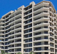 Clubb Coolum Beach - Hotel Gold Coast