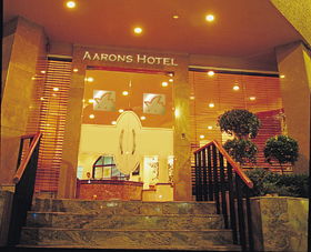 Aarons Hotel - Hotel Gold Coast 0