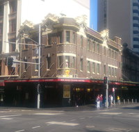 Sir John Young Hotel - Hotel Gold Coast