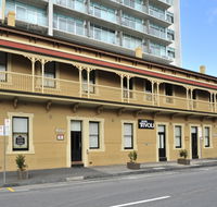 Hotel Tivoli - Hotel Gold Coast
