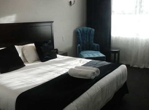 International Hotel - Hotel Gold Coast 0