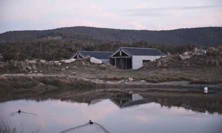 Pender Lea Chalets - Snowy Mountain Accommodation - Hotel Gold Coast 0