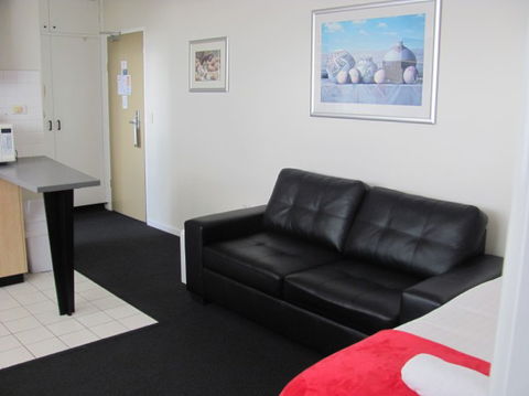 Apartments On Flemington - Hotel Gold Coast 1