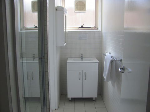 Apartments On Flemington - Hotel Gold Coast 4