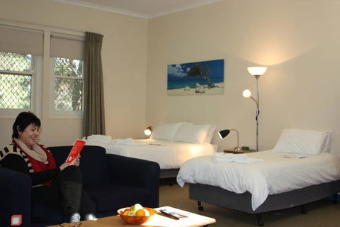 North Parramatta Accommodation - Hotel Gold Coast 4