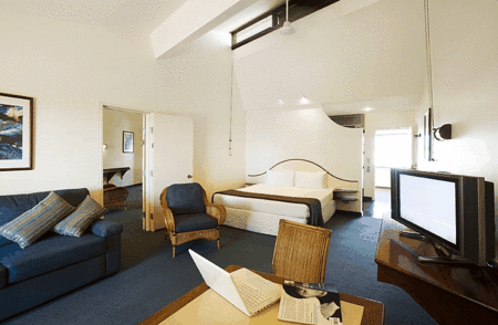 Beach Hotel Resort - Hotel Gold Coast 3