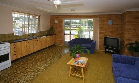Beachlander Holiday Apartments - Hotel Gold Coast 4