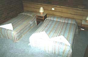 Tabourie Lake Motor Inn Resort - Hotel Gold Coast 2