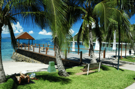 Adventure Island Whitsundays (south Molle Island) - thumb 1