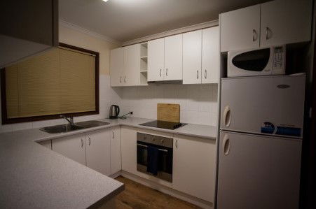 Millies Guesthouse & Serviced Apartments - Hotel Gold Coast 1