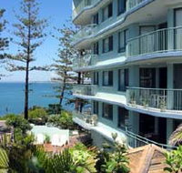 Campbells Cove Beachfront Apartments - Hotel Gold Coast