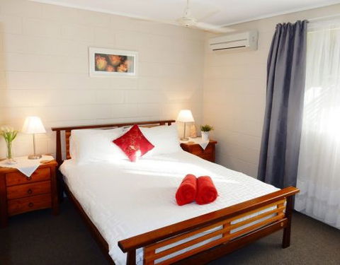 Lucinda Holiday Rentals  - Hotel Gold Coast 4