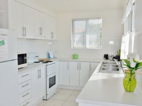 Lucinda Holiday Rentals  - Hotel Gold Coast 7