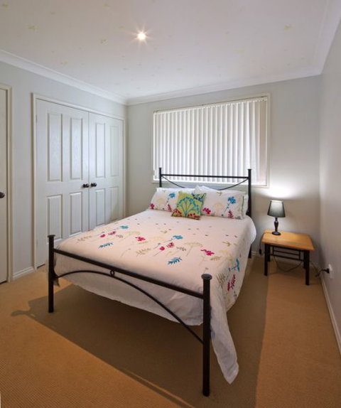 The Lake Limo - Hotel Gold Coast 5