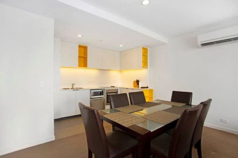 Astra Apartments - Melbourne Docklands - Hotel Gold Coast 2