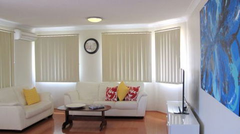 Short-Term Apartment Rentals - Hotel Gold Coast 0