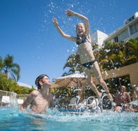 Stay In Noosa - Hotel Gold Coast
