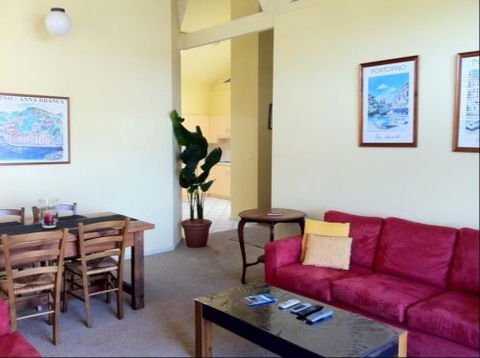 Gawler By The Sea - Hotel Gold Coast 0