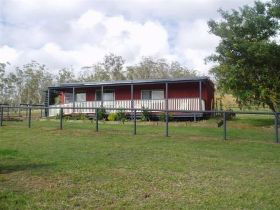 Mulgowie Country Cabins - Hotel Gold Coast 0