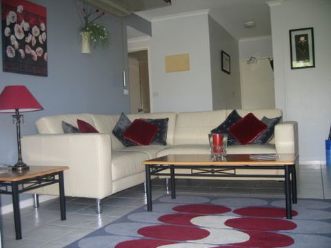 Cairns Beaches Accommodation Consultancy Services  - Hotel Gold Coast 0