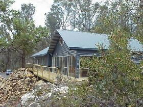 Blue Lake Lodge (accommodation) - Hotel Gold Coast 0