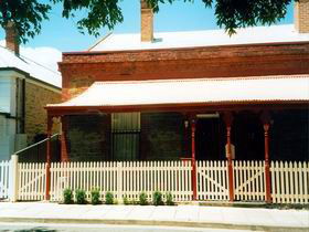 Adelaide Parklands City Townhouse - Hotel Gold Coast 0