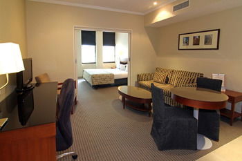 Quality Hotel Batman's Hill On Collins - Hotel Gold Coast 11