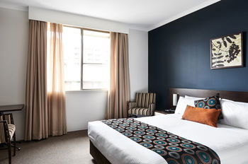 175 (formerly Wesley Lodge) - Hotel Gold Coast 2