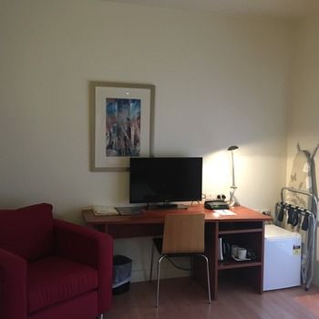 Ramada Encore Dandenong - Hotel Gold Coast 12