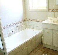 Madigan Wine Country Cottages - Hotel Gold Coast