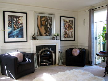 Andre's Mews Luxury Serviced Apartments - Hotel Gold Coast 6