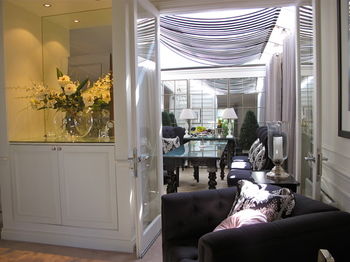 Andre's Mews Luxury Serviced Apartments - Hotel Gold Coast 7
